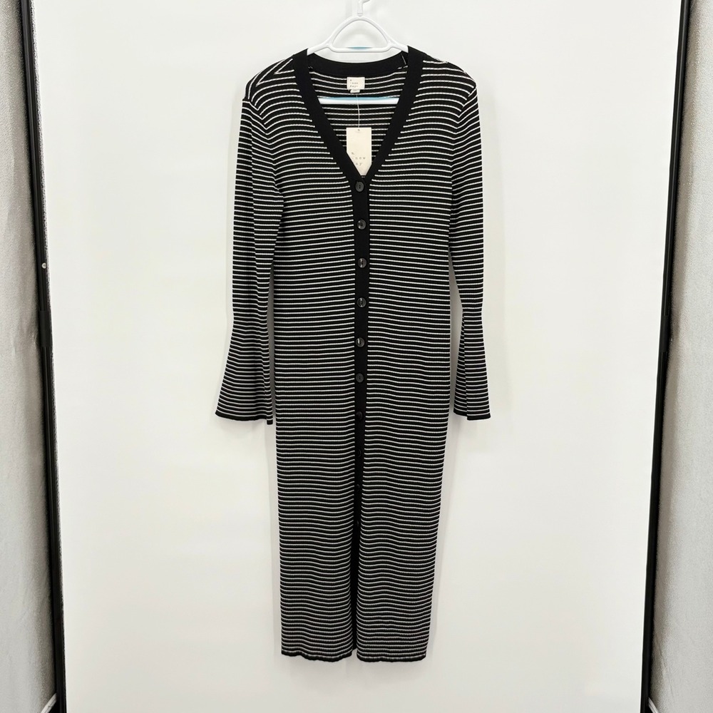 A‎ New Day Womens Black White Striped Ribbed Dress Medium NEW Bell Sleeve Midi